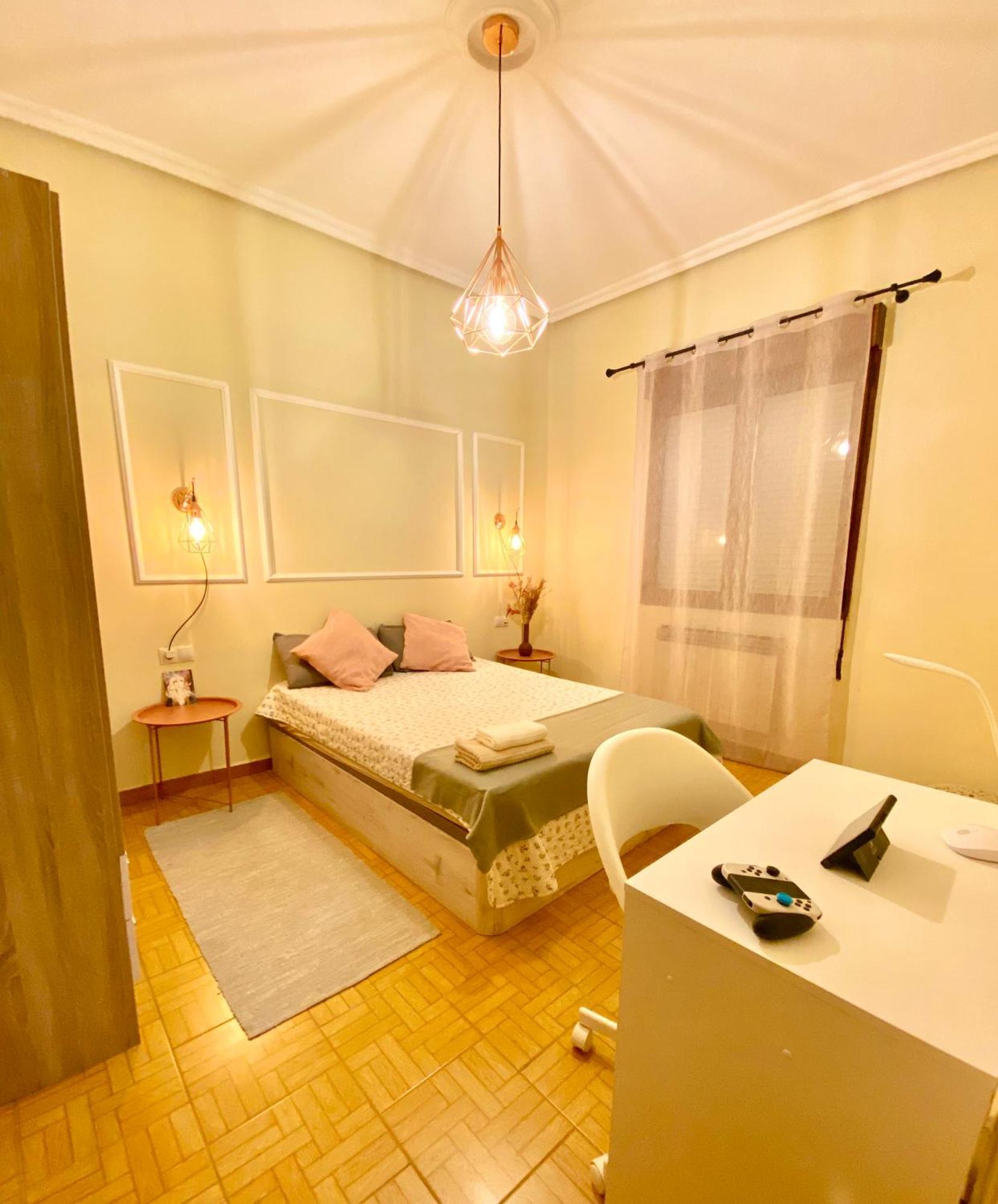 Amplio Apartamento Con Dos Patios กิฮอน ภายนอก รูปภาพ